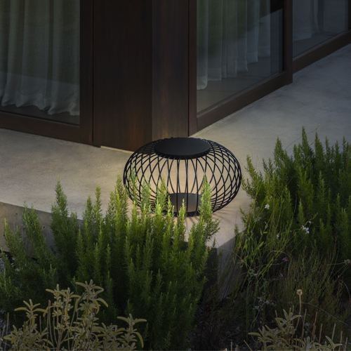 https://www.ideal-lux.com/assets/images/2023.10_Explore_our_collection_Esterni.jpg