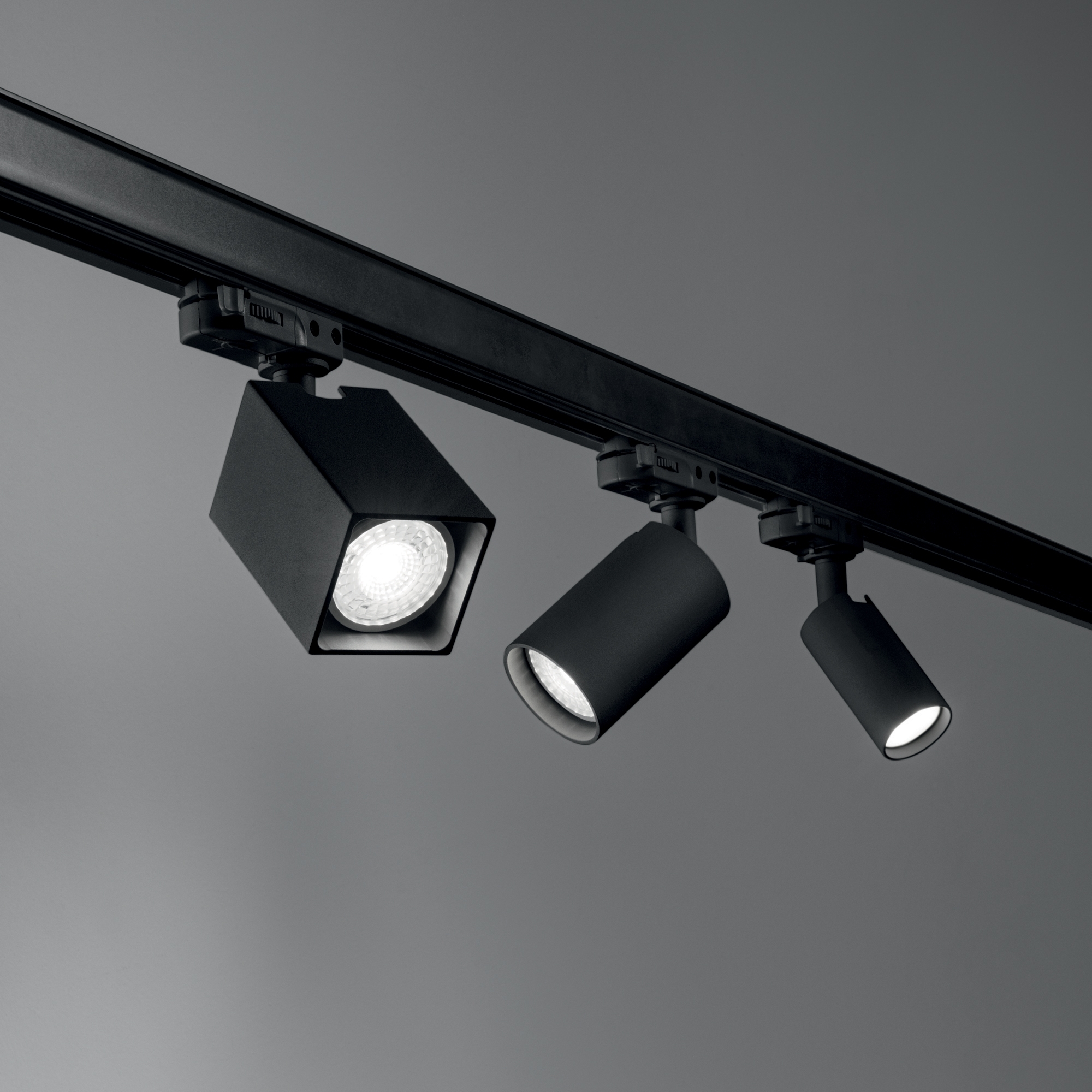 DYNAMITE TR 1-PHASE ROUND BIANCO