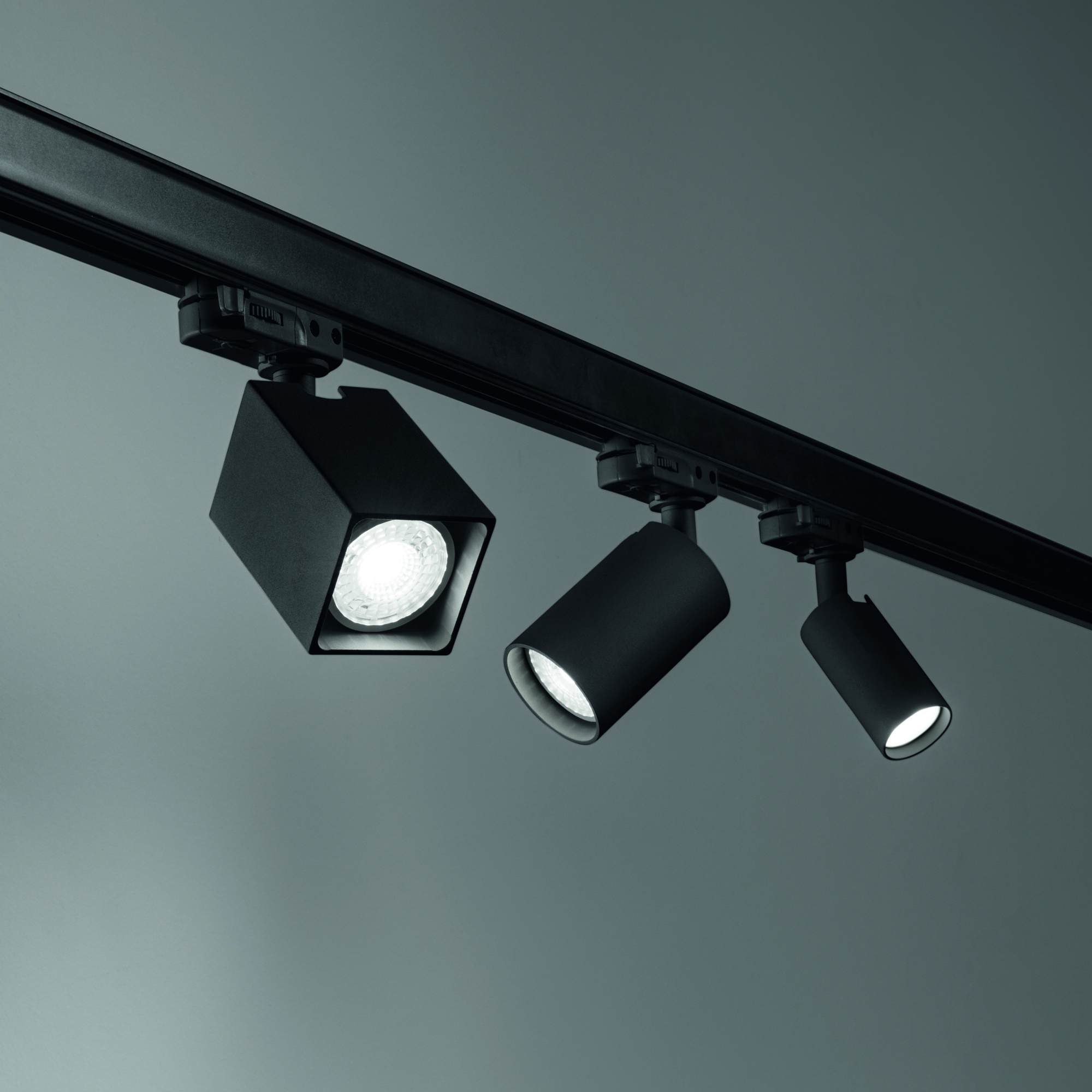 DYNAMITE TR 3-PHASE SQUARE NERO