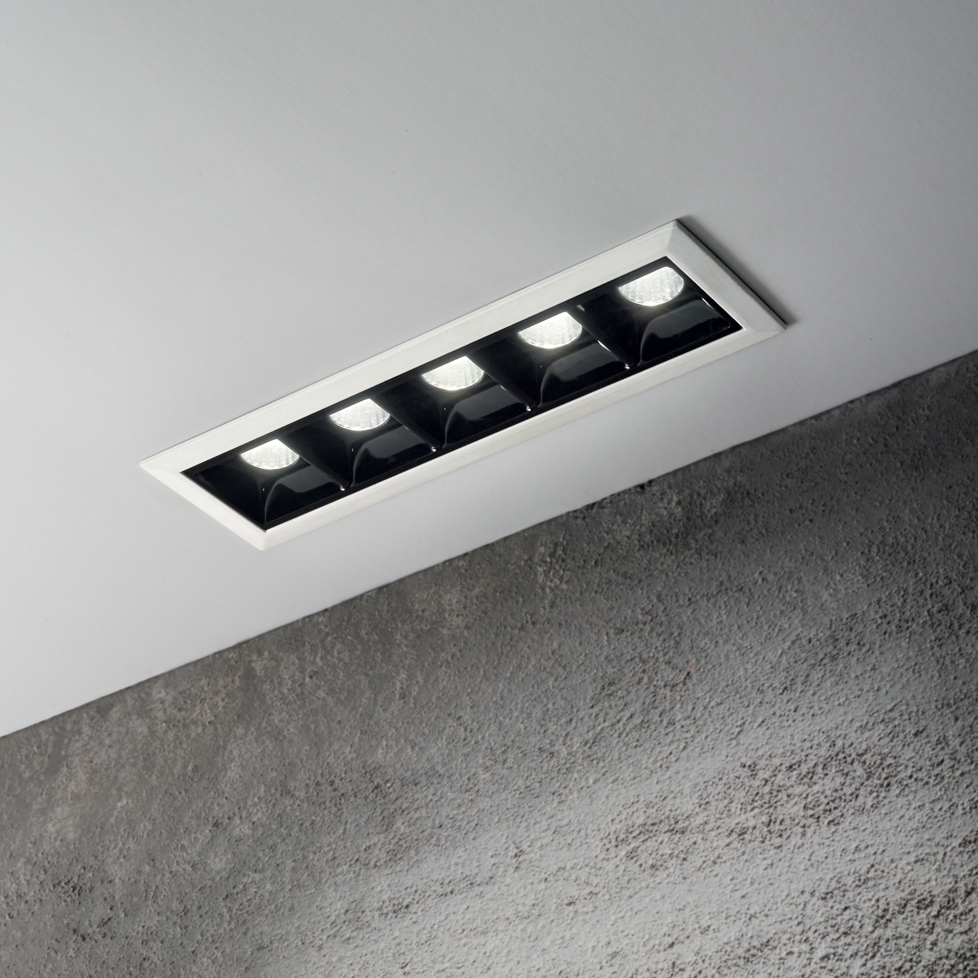 LIKA FI TRIM 20W 2700K WH