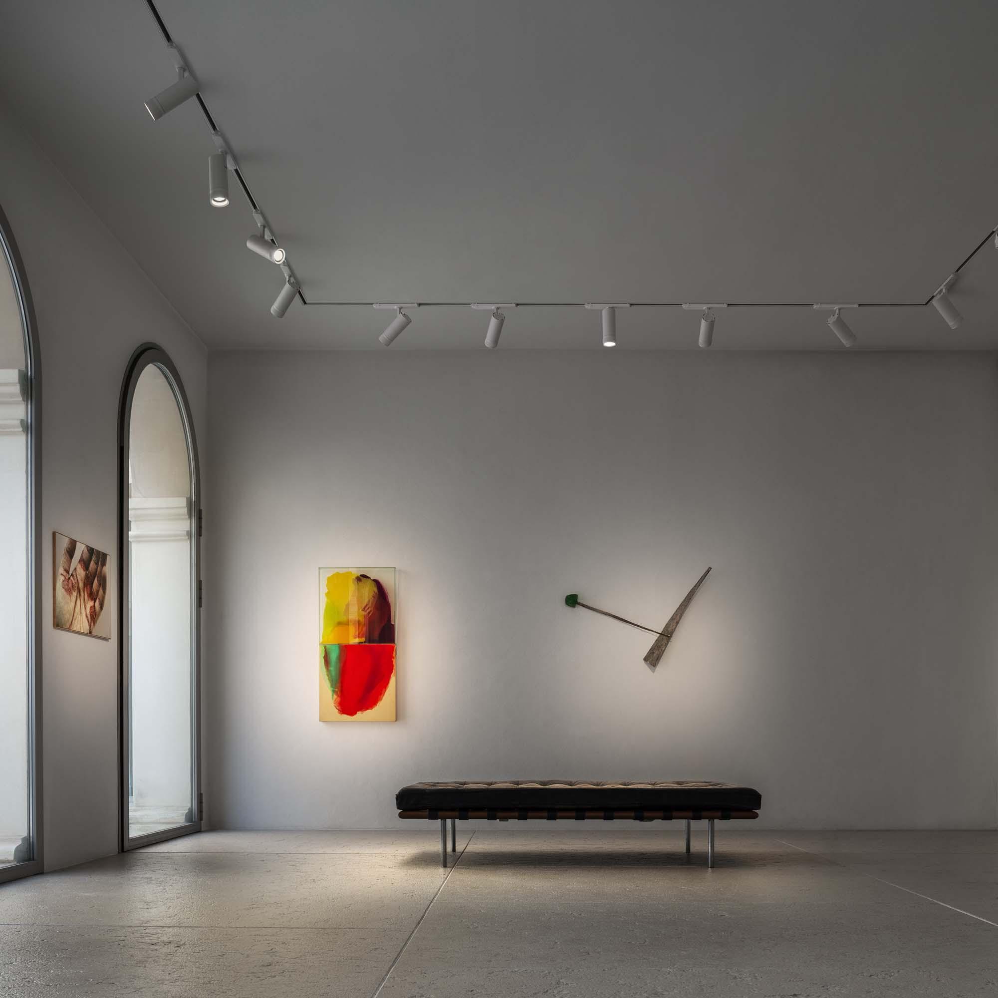 EOS TR 3-PHASE 25W 4000K ON-OFF WH