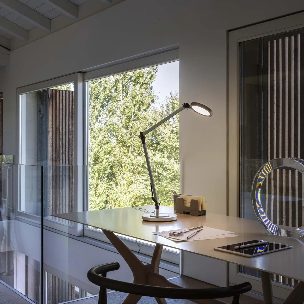 FUTURA TL NERO - Location