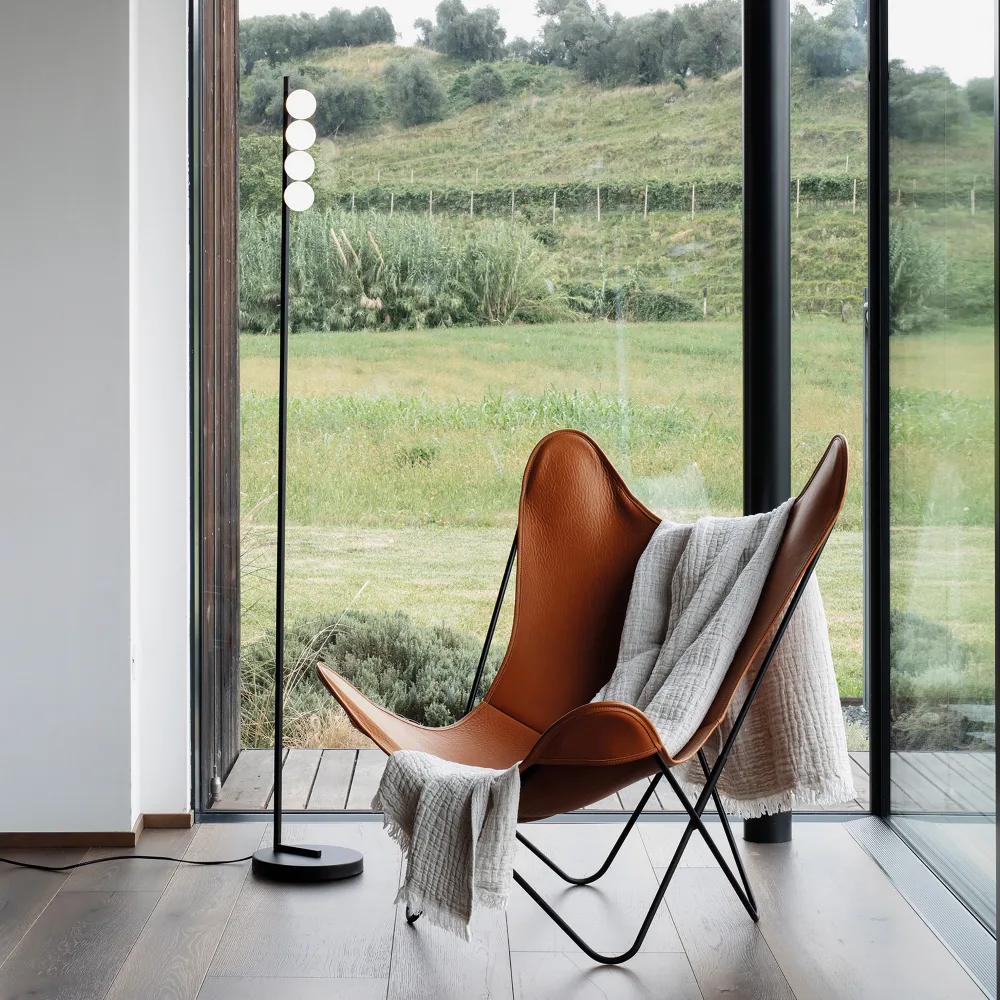 BINOMIO LED PT4 OTTONE - Location