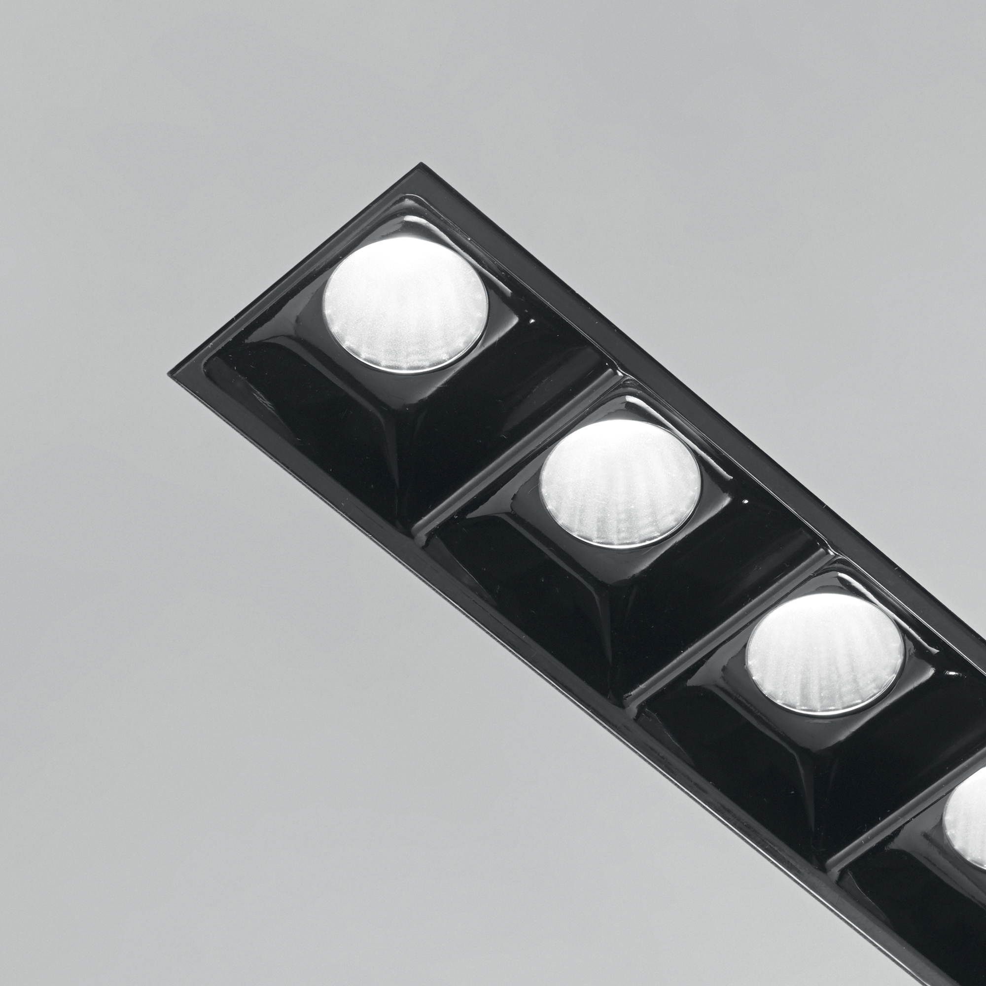 LIKA FI TRIMLESS 12W 3000K NERO